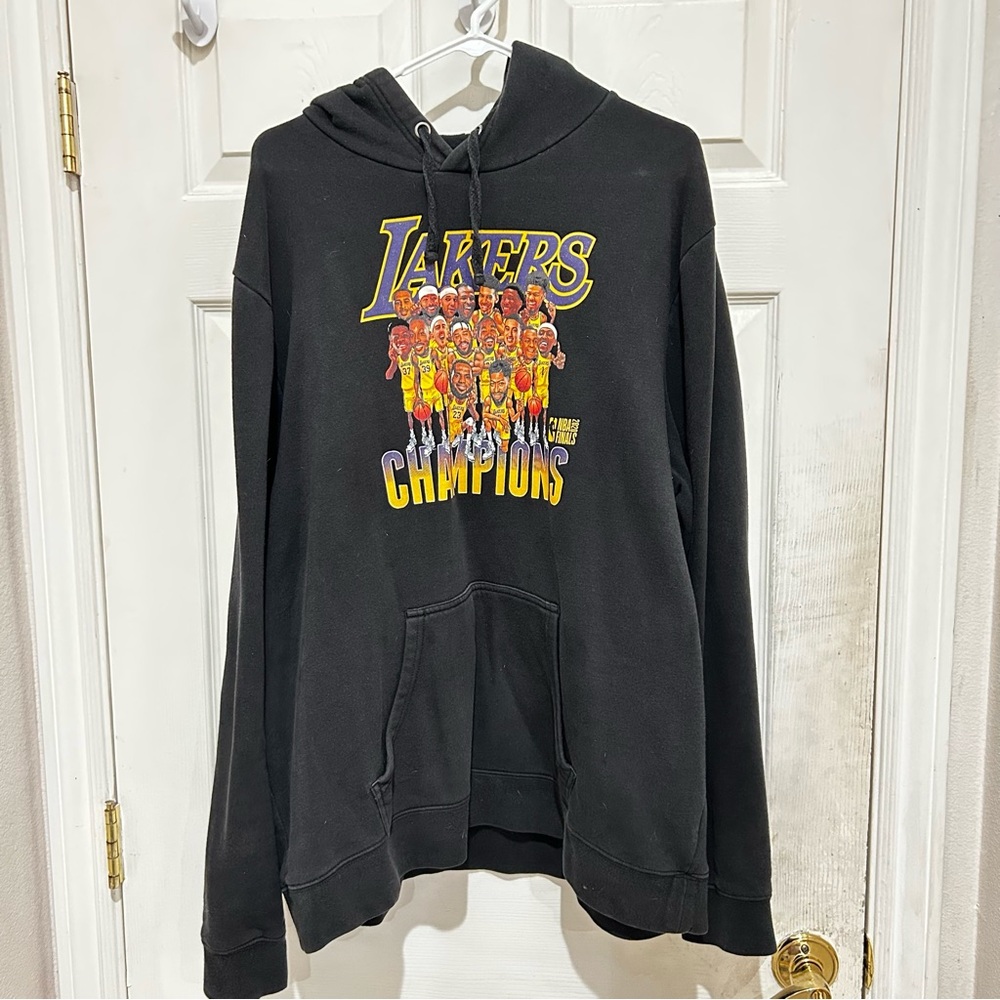 Fanatics Black Lakers Champions Hoodie